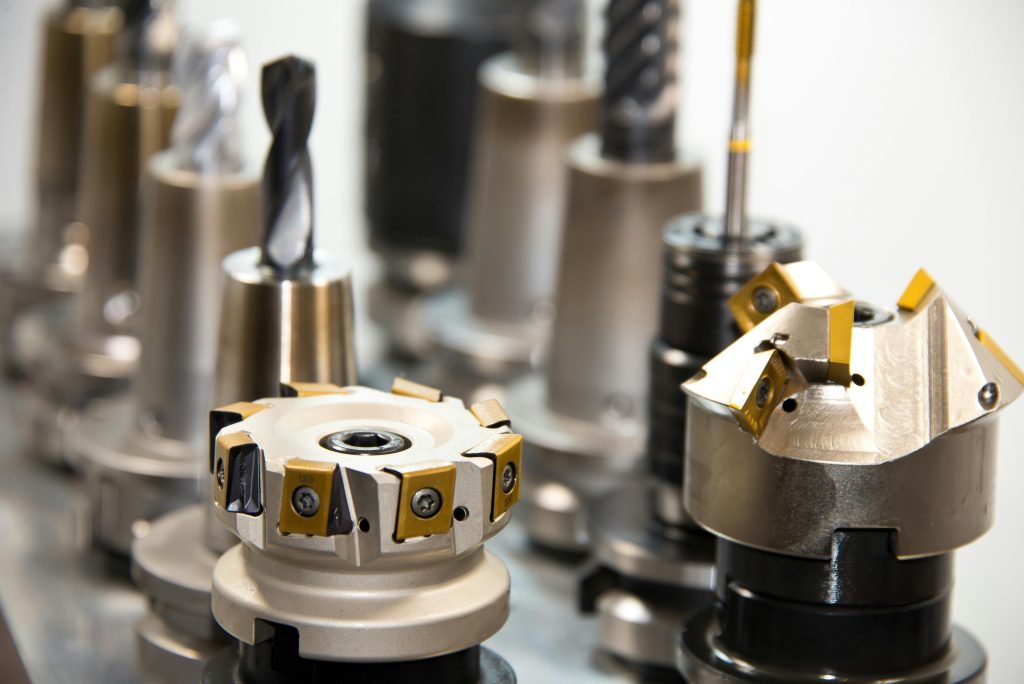 What Should Flashpoint Be for Cutting Oils in Swiss Machined? 2 Flashpoint Be for Cutting