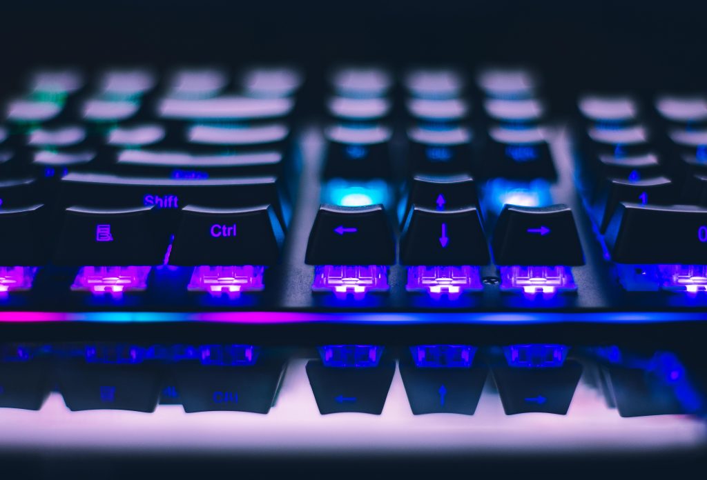 What Plate to Get for a Gaming Keyboard? 1 Gaming Keyboard